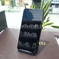 iphone Xs max آیینه مشکی|موبایل|اصفهان, مفتح|دیوار