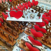 استند چوبی لاو