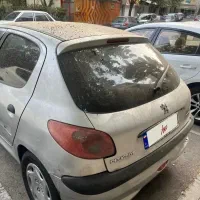 پژو ۲۰۶ نقره ای مدل ۸۴