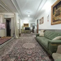 خدمتکار کار