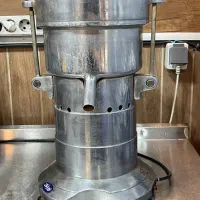 فروش دو دستگاه آبمیوه گیری و عصاره گیر صنعتی