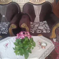 مبل راحتی ۷ نفره کار کرده کاملا تمیز