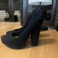 کفش|کیف، کفش، کمربند|تهران, آسمان|دیوار