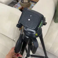 سه پایه دوربین کنون