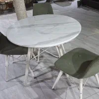 میز و صندلی