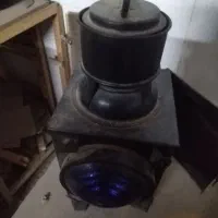 فانوس قدیمی از زمان اول ساخت قطار|کلکسیون اشیاء عتیقه|چالوس, |دیوار