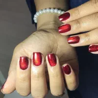 آموزش کاشت ناخن