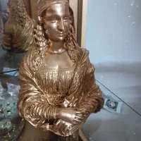 مجسمه طلایی|مجسمه، تندیس، ماکت|تهران, والفجر (افسریه)|دیوار