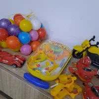 اسباب بازی در حد نو همه باهم یک و پونصد