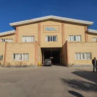 ۶۰۰ متر سوله با جرثقیل سقفی