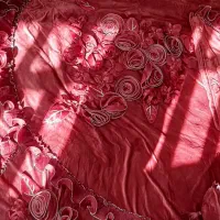 روتختی|رختخواب، بالش، پتو|برخوار, |دیوار