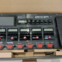 مولتی افکت حرفه ای گیتار  Zoom g11