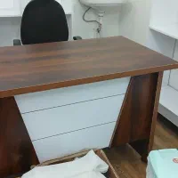 قفسه آماده و میز کار و صندلی گردان|کتابخانه، شلف، قفسه‌های دیواری|رضوانشهر, |دیوار