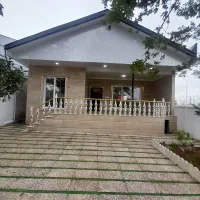 فروش ویلای ۳۰۰ متری با سند تک برگ