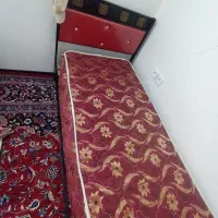 تخت یک نفره