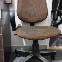 میز|میز تحریر و کامپیوتر|قدس, شهرقدس|دیوار