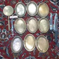 ساعت رومیزی و قالیچه مخمل پاکستلنی