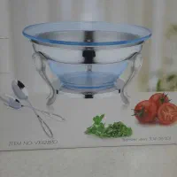 سالاد خوری پیرکس نو داخل جعبه