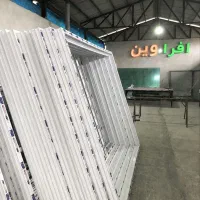 ساخت تعمیرات درب و پنجره دوجداره توری ثابت پلیسه