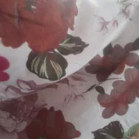 روبالشتی|رختخواب، بالش، پتو|قروه, |دیوار