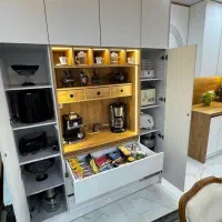 استخدام شاگرد کابینت‌ساز با قابلیت ارتقاء شغلی