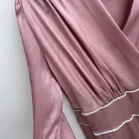 شومیز مجلسی|لباس|قم, دروازه چوبی|دیوار