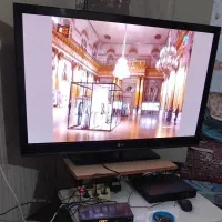 تلویزیون ۴۲ اینچ
