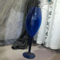گلدان پایه دار