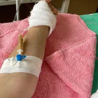 خدمات پرستاری(سرم تراپی،فصدخون،سونداژ درمنزل)|خدمات آرایشگری و زیبایی|تهران, فلسطین (میدان انقلاب)|دیوار