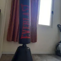 کیسه بوکس ایستاده