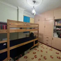 تخت دو طبقه چوبی