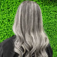 رنگ و لایت|خدمات آرایشگری و زیبایی|اهواز, پادادشهر|دیوار