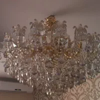 لوستر ۱۶ شاخه