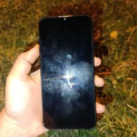 آنر 10 Lite با حافظهٔ ۶۴ گیگابایت