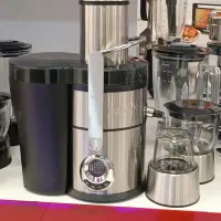 آبمیوه گیری برلین