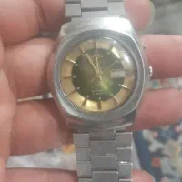 چنتا ساعت قدیمی|ساعت|اصفهان, پوریای ولی|دیوار