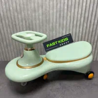 اسکوتر لوپکار سوئینکار پلاسماکار