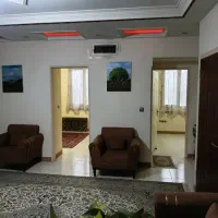 خونه دارم. نیاز به یه همخونه خانم دارم