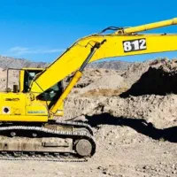 بیل مکانیکی کوماتسو مدل 2012