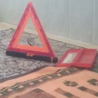 مثلت خطر  جاده