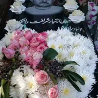 گل ارایی مراسم خاکسپاری