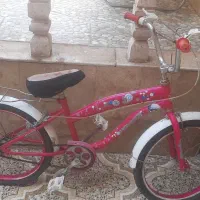 دوچرخه صورتی