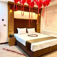 مشهدهوایی بروهزینه قطاربده|تور و چارتر|خمینی‌شهر, |دیوار