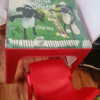 میز و صندلی