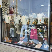 فروشنده خانم پاره وقت