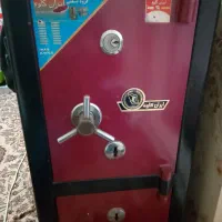 گاو صندوق دو طبقه