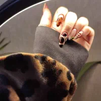 خدمات بیوتی مدل