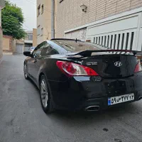 جنسیس کوپه 2010