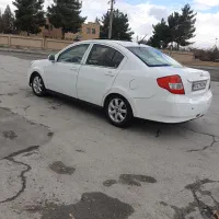 ام وی ام ۵۵۰|خودرو سواری و وانت|ملایر, |دیوار