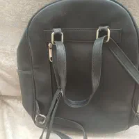 کوله پشتی مدرسه
